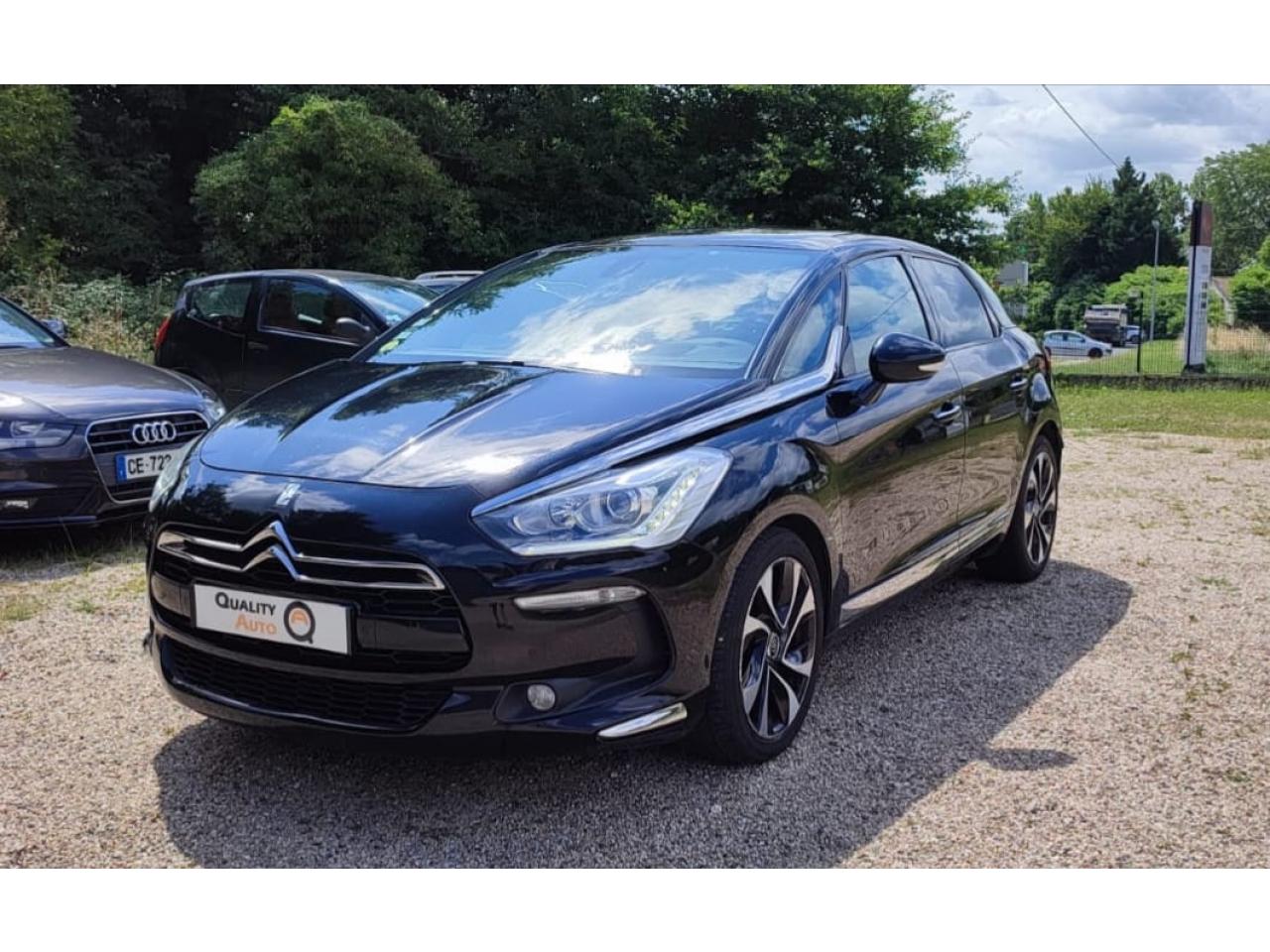 CITROEN-DS5-2.0 BlueHDi 180 SPORT CHIC BVA