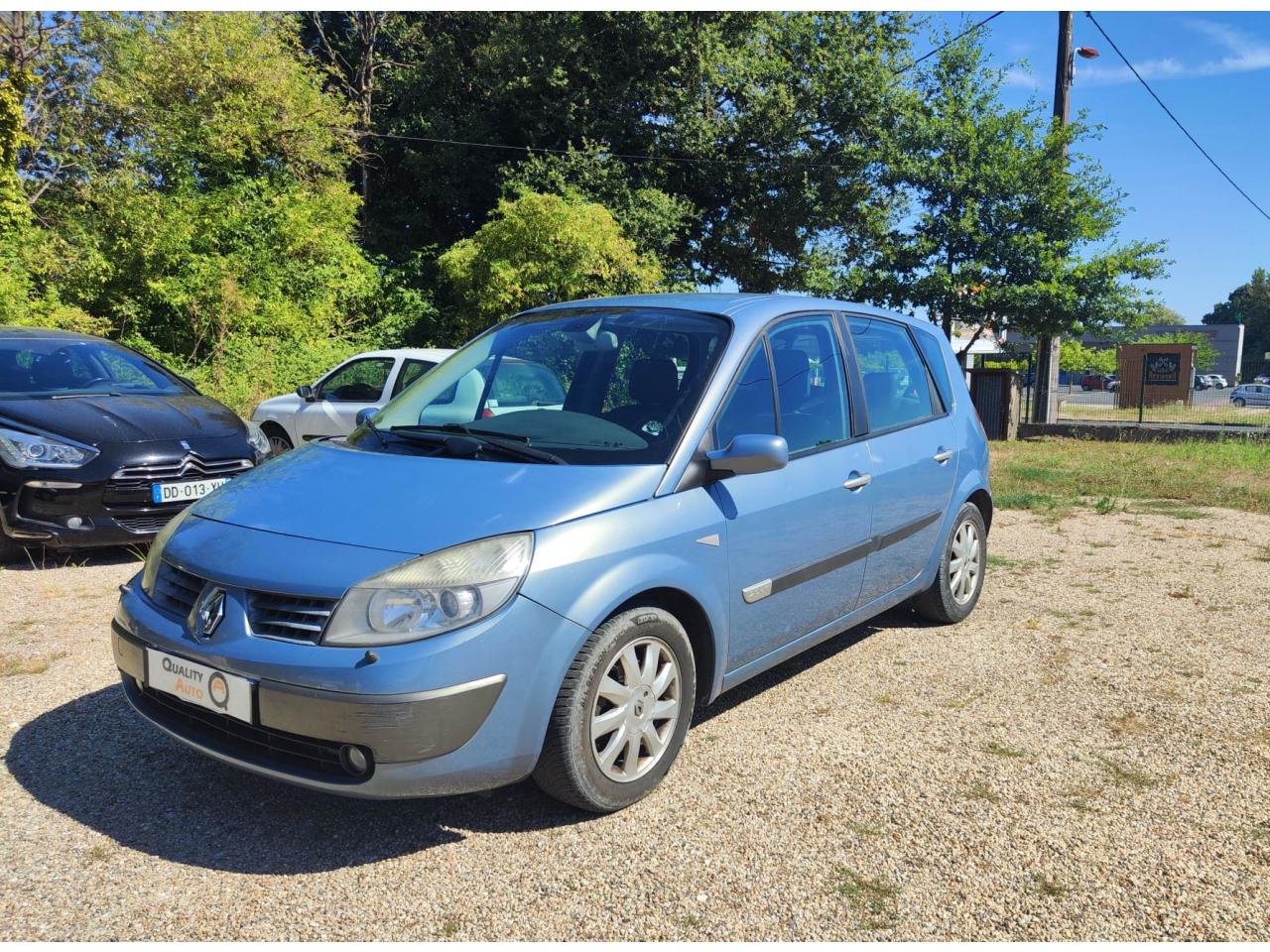 RENAULT-SCENIC-2.0 dCi 150 Privilège